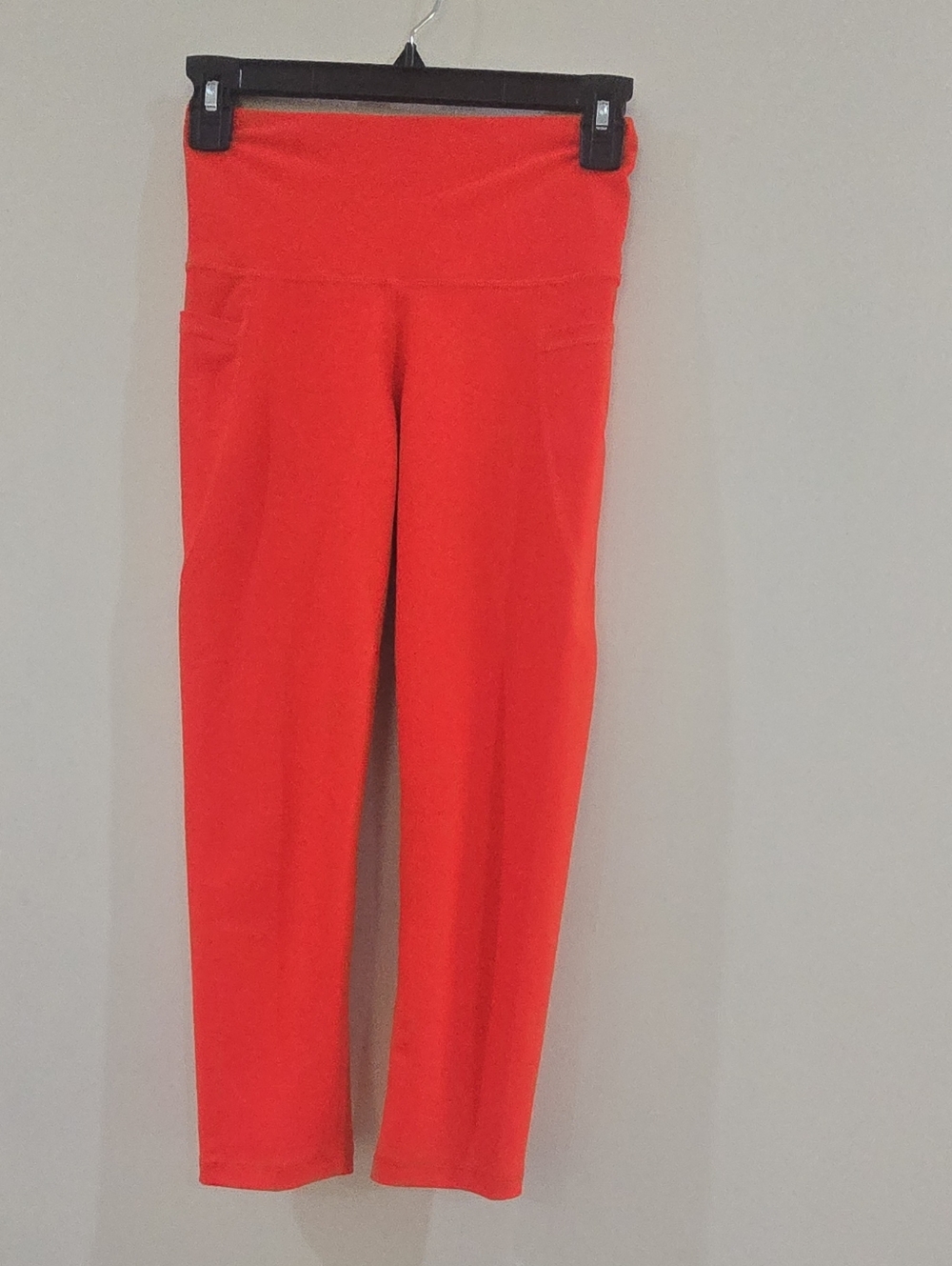 Old Navy Elevate Leggings Red Size Small